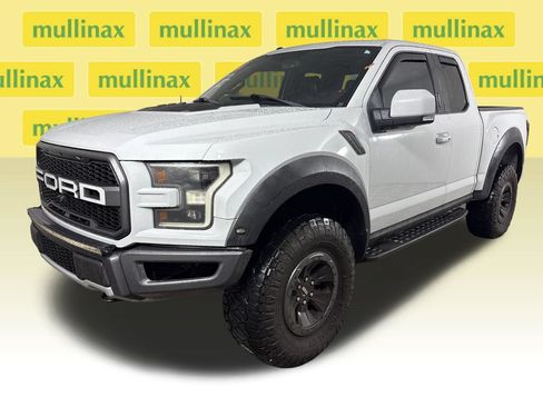 Used 2017 Ford F150 Raptor w/ Equipment Group 802A Luxury AWD/4WD image 15