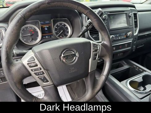 Used 2019 Nissan Titan SV w/ SV Convenience Package AWD/4WD image 23