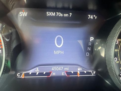 Used 2021 Jeep Cherokee Trailhawk w/ Premium Leather Package AWD/4WD image 31