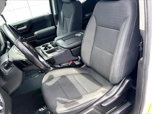 Used 2019 GMC Sierra 1500 Elevation w/ X31 Off-Road Package AWD/4WD image 10