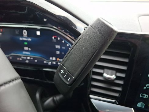 Used 2024 Chevrolet Silverado 2500 High Country w/ High Country Premium Package image 15