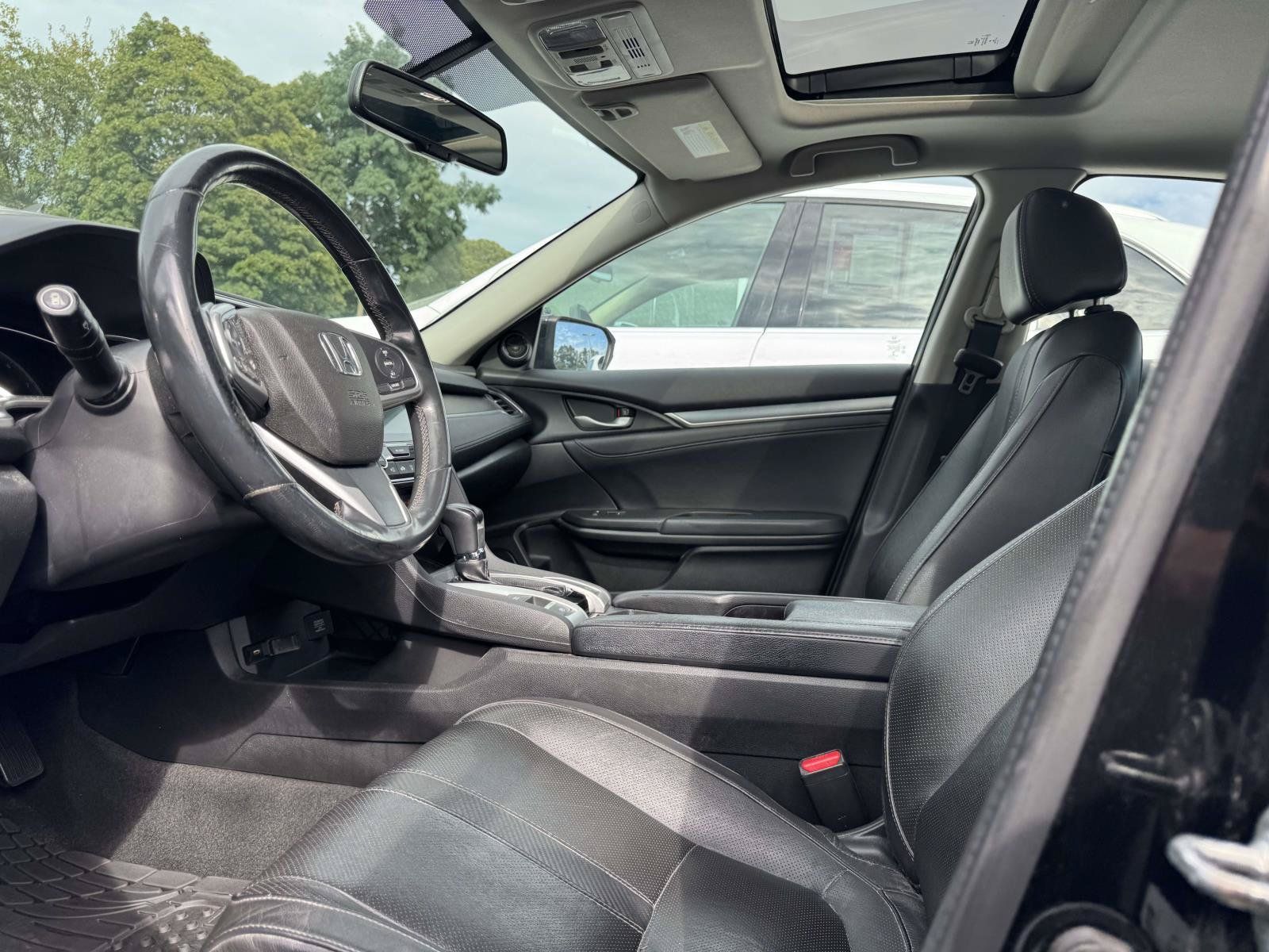Used 2017 Honda Civic EX-L image 11