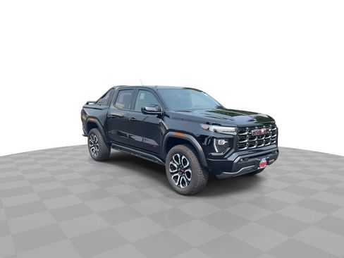 Certified 2025 GMC Canyon AT4 w/ Nightfall Edition AWD/4WD image 2
