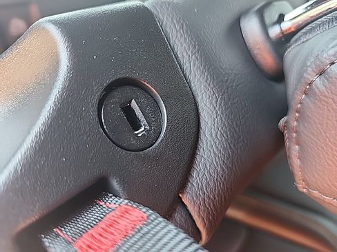 New 2026 Jeep Gladiator Sport AWD/4WD image 39