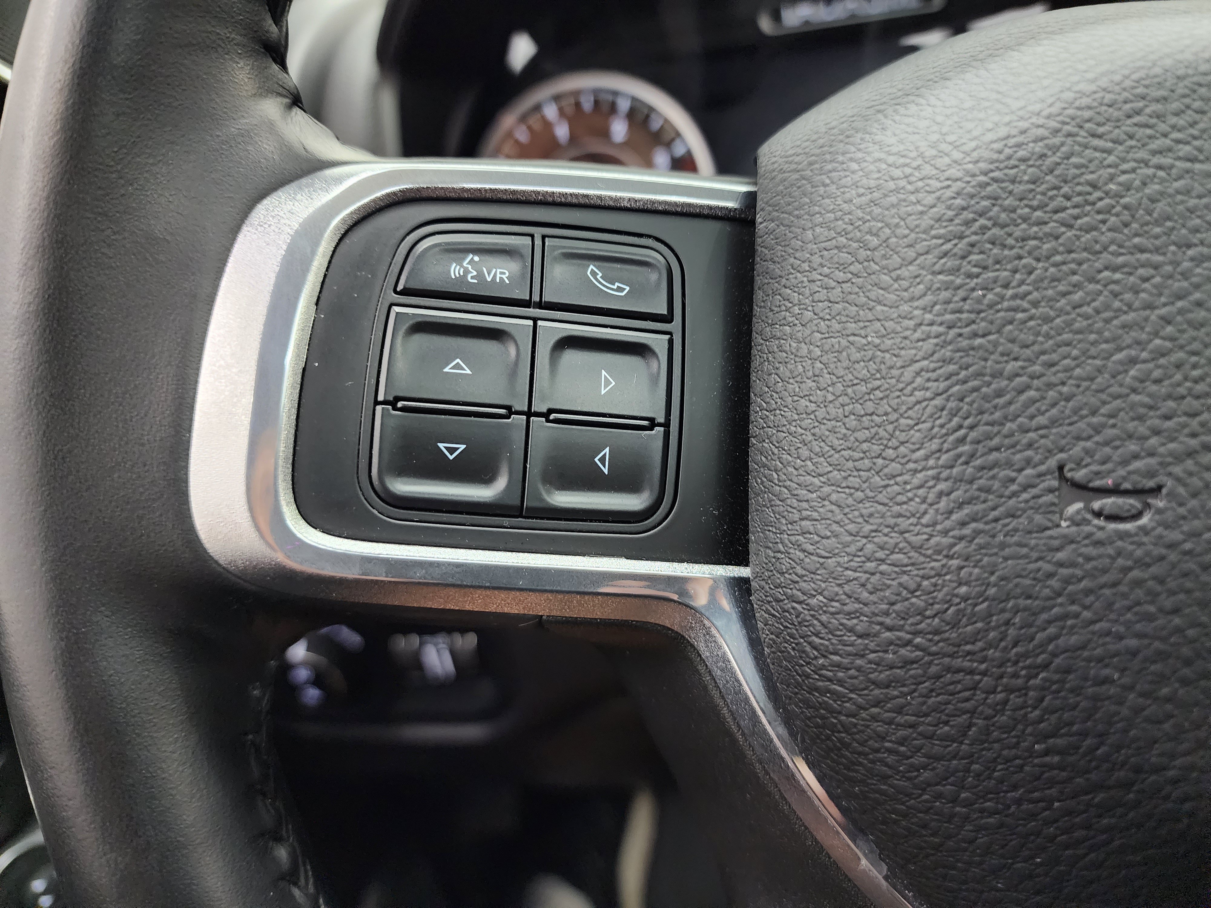 Used 2022 RAM 3500 Laramie AWD/4WD image 20