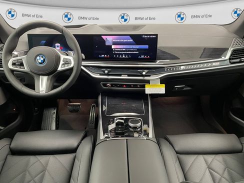 New 2026 BMW X5 xDrive50e w/ M Sport Package AWD/4WD image 8