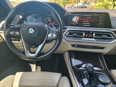 Used 2019 BMW X5 xDrive40i w/ Premium Package 2 image 14