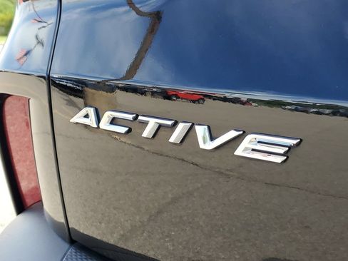 Certified 2023 Ford Escape Active AWD/4WD image 6