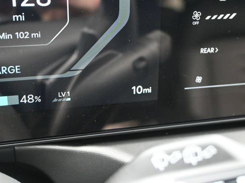 New 2026 Kia EV9 Wind AWD/4WD image 16