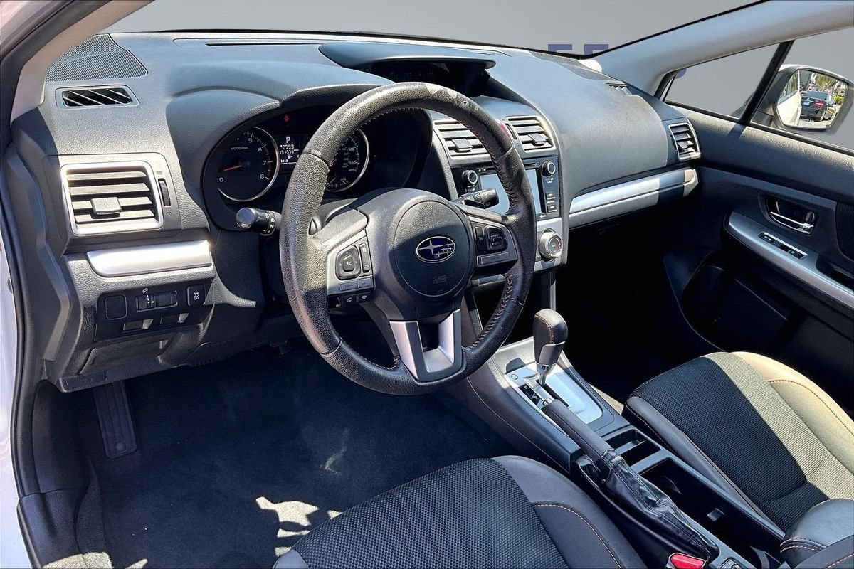 Used 2017 Subaru Crosstrek 2.0i Premium w/ Moonroof Package AWD/4WD image 17