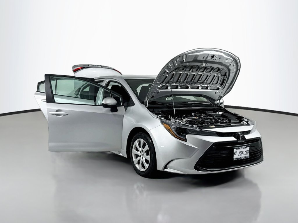 Used 2024 Toyota Corolla LE FWD image 15