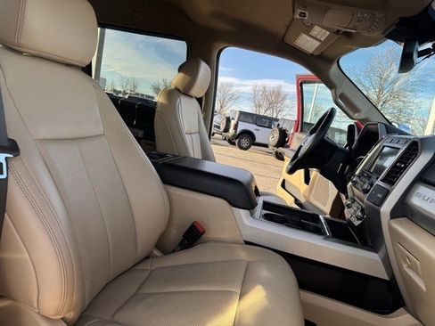 Used 2021 Ford F250 Lariat w/ Lariat Ultimate Package image 38