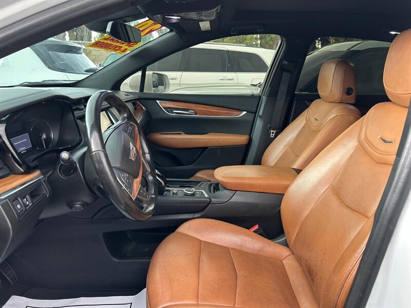 Used 2020 Cadillac XT5 Premium Luxury FWD image 23
