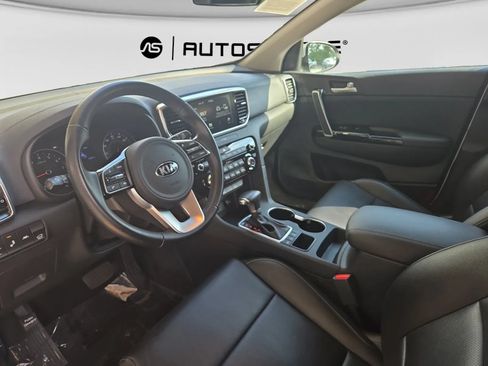 Used 2020 Kia Sportage EX AWD/4WD image 40