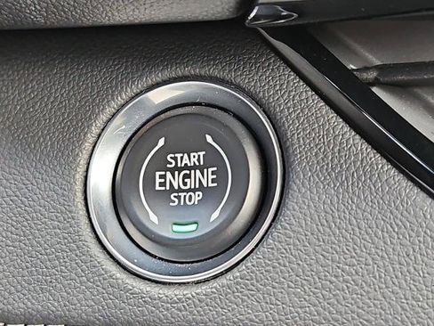 Certified 2026 Buick Enclave Preferred FWD image 15