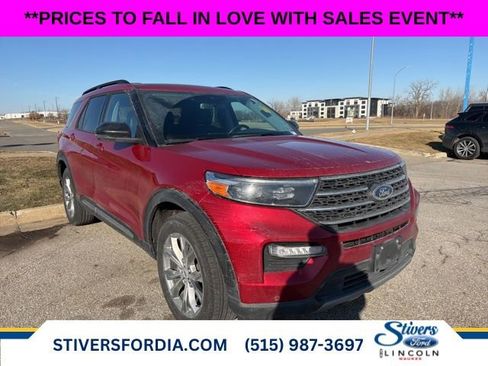 Certified 2024 Ford Explorer XLT w/ Equipment Group 202A image 1