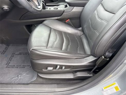 Used 2024 Cadillac XT6 Sport w/ Platinum Package image 12