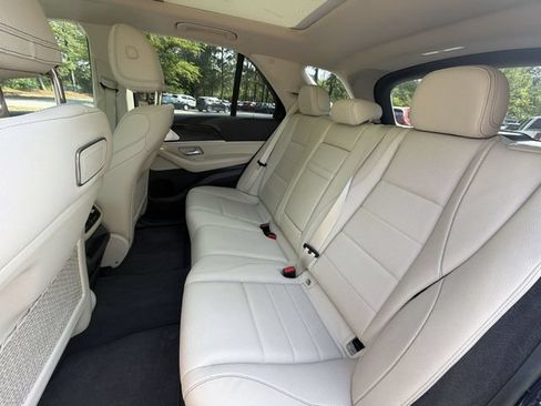 Used 2020 Mercedes-Benz GLE 350 image 23