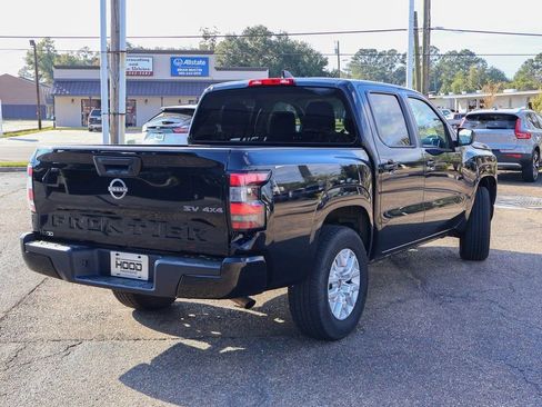 Used 2023 Nissan Frontier SV image 19