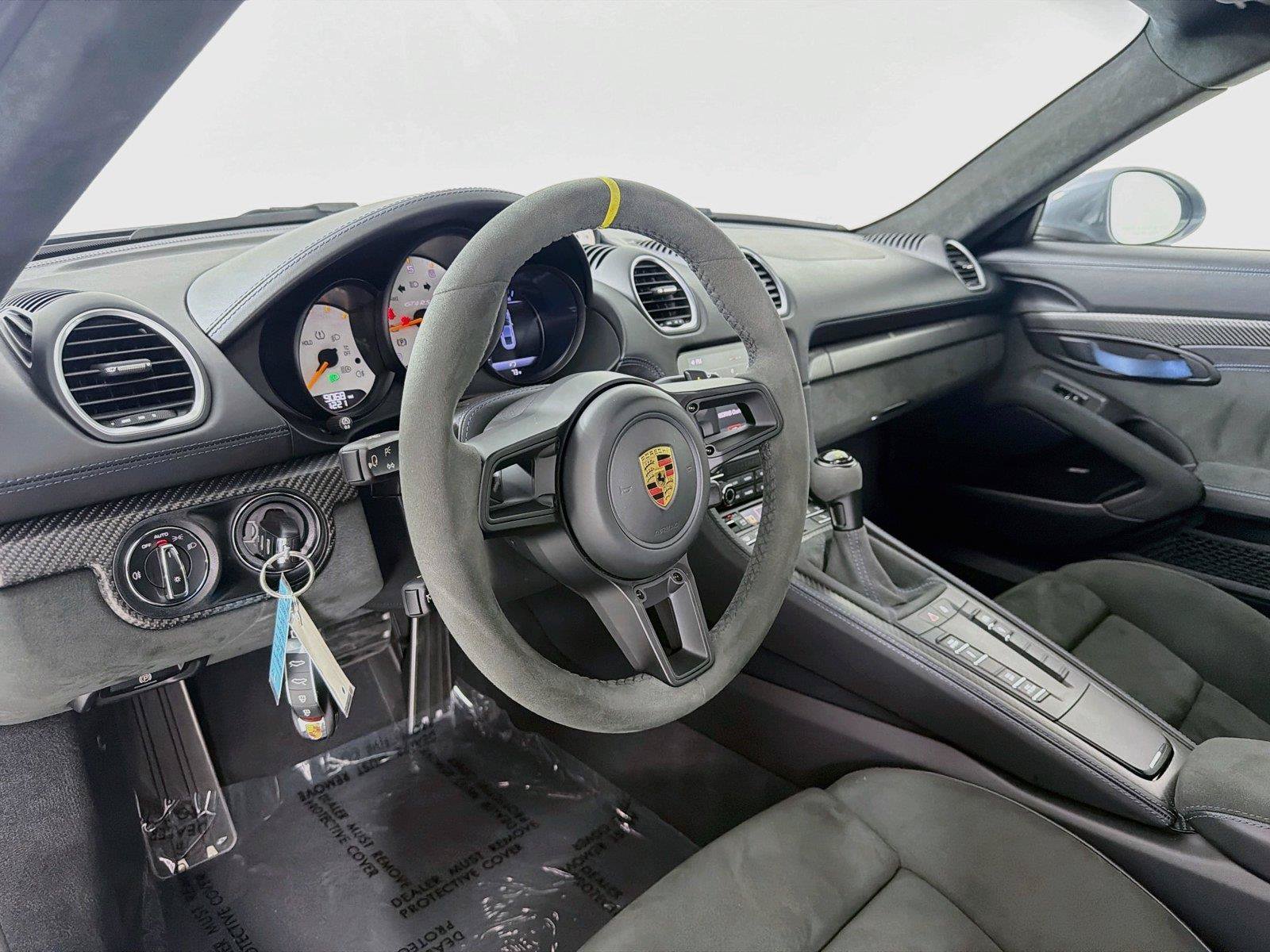 Used 2023 Porsche 718 Cayman GT4 RS RWD image 4