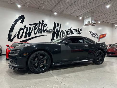 Used 2010 Chevrolet Camaro SS w/ RS Package RWD image 1