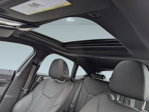 Certified 2025 BMW 430i xDrive w/ Premium Package image 16