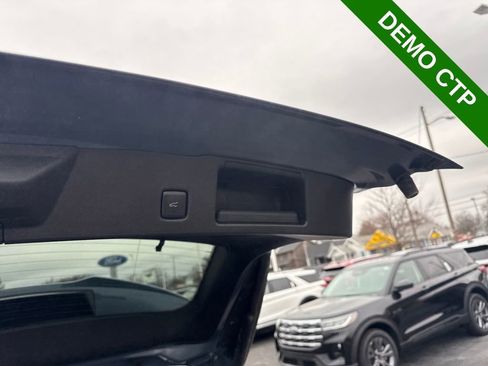 Used 2025 Ford Escape ST-Line Select image 11