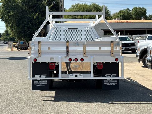 New 2025 Ford F450 XL w/ XL Chrome Package image 4