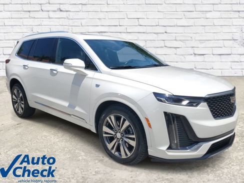 Used 2021 Cadillac XT6 Premium Luxury FWD image 5