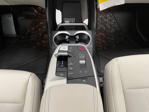 New 2026 BMW X1 xDrive28i image 9