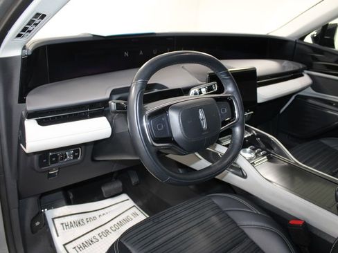 Used 2024 Lincoln Nautilus Reserve image 23
