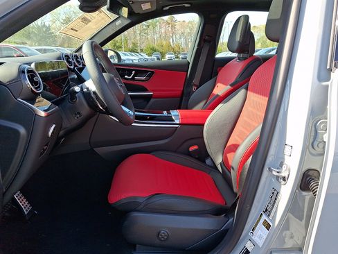 New 2026 Mercedes-Benz GLC 43 AMG 4MATIC image 8