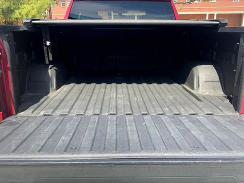 Used 2020 GMC Sierra 1500 Elevation w/ Elevation Value Package image 34