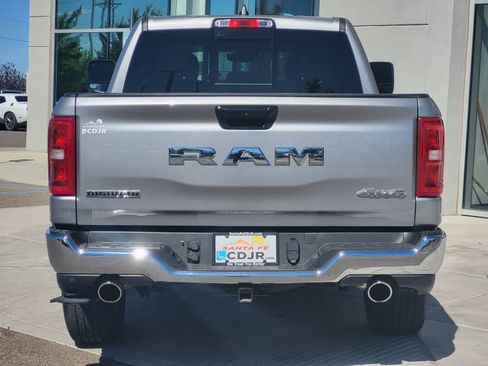 Used 2025 RAM 1500 Big Horn AWD/4WD image 6