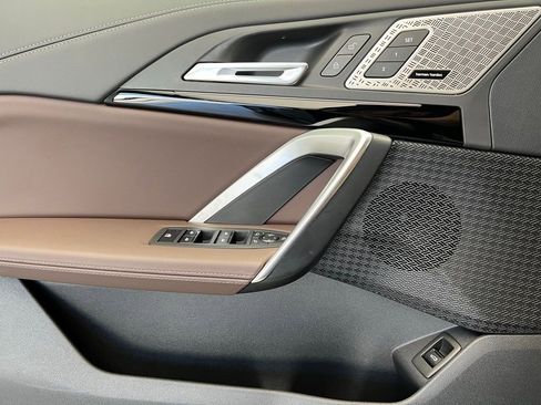 Used 2025 BMW X1 xDrive28i w/ Premium Package image 21