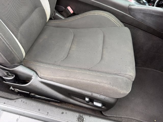 Used 2021 Chevrolet Camaro LT RWD image 26