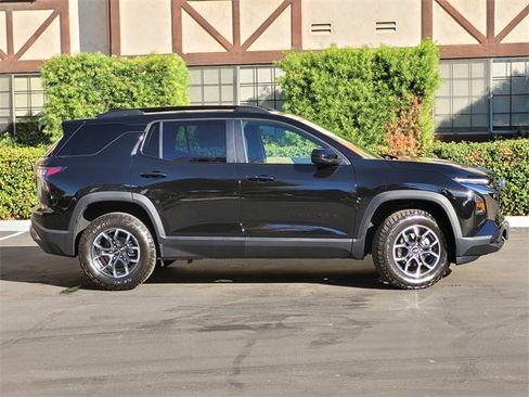 New 2026 Chevrolet Equinox ACTIV image 3