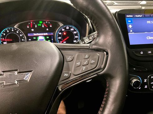 Certified 2022 Chevrolet Equinox RS w/ RS Leather Package image 24