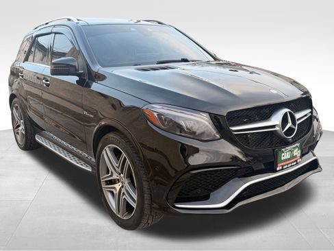 Used 2016 Mercedes-Benz GLE 63 AMG 4MATIC image 3