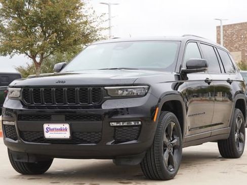 New 2025 Jeep Grand Cherokee L Limited w/ Black Appearance Package image 3