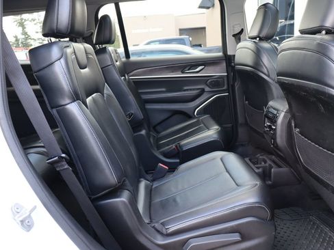 Used 2021 Jeep Grand Cherokee L Limited AWD/4WD image 45