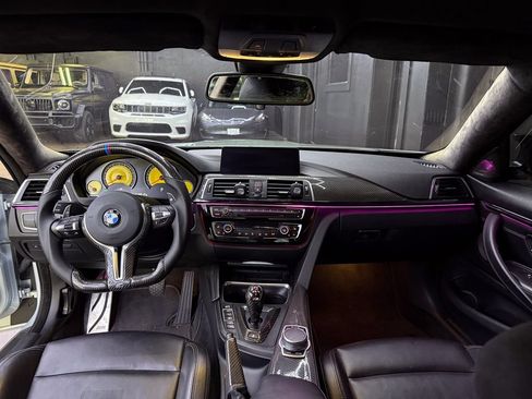 Used 2018 BMW M4 Coupe RWD image 18