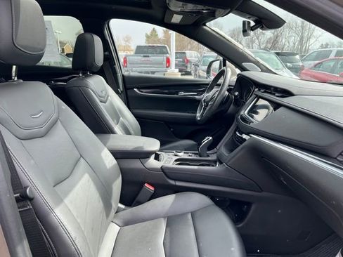 Used 2023 Cadillac XT5 Premium Luxury AWD/4WD image 15