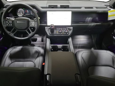 New 2026 Land Rover Defender 90 X-Dynamic SE AWD/4WD image 24