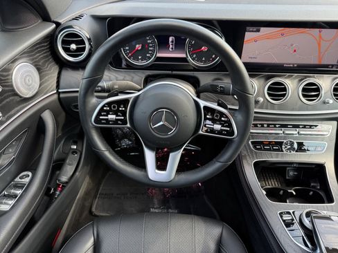 Certified 2019 Mercedes-Benz E 300 4MATIC image 13