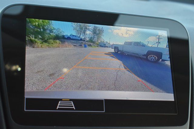 Certified 2025 Chevrolet Malibu LS FWD image 28