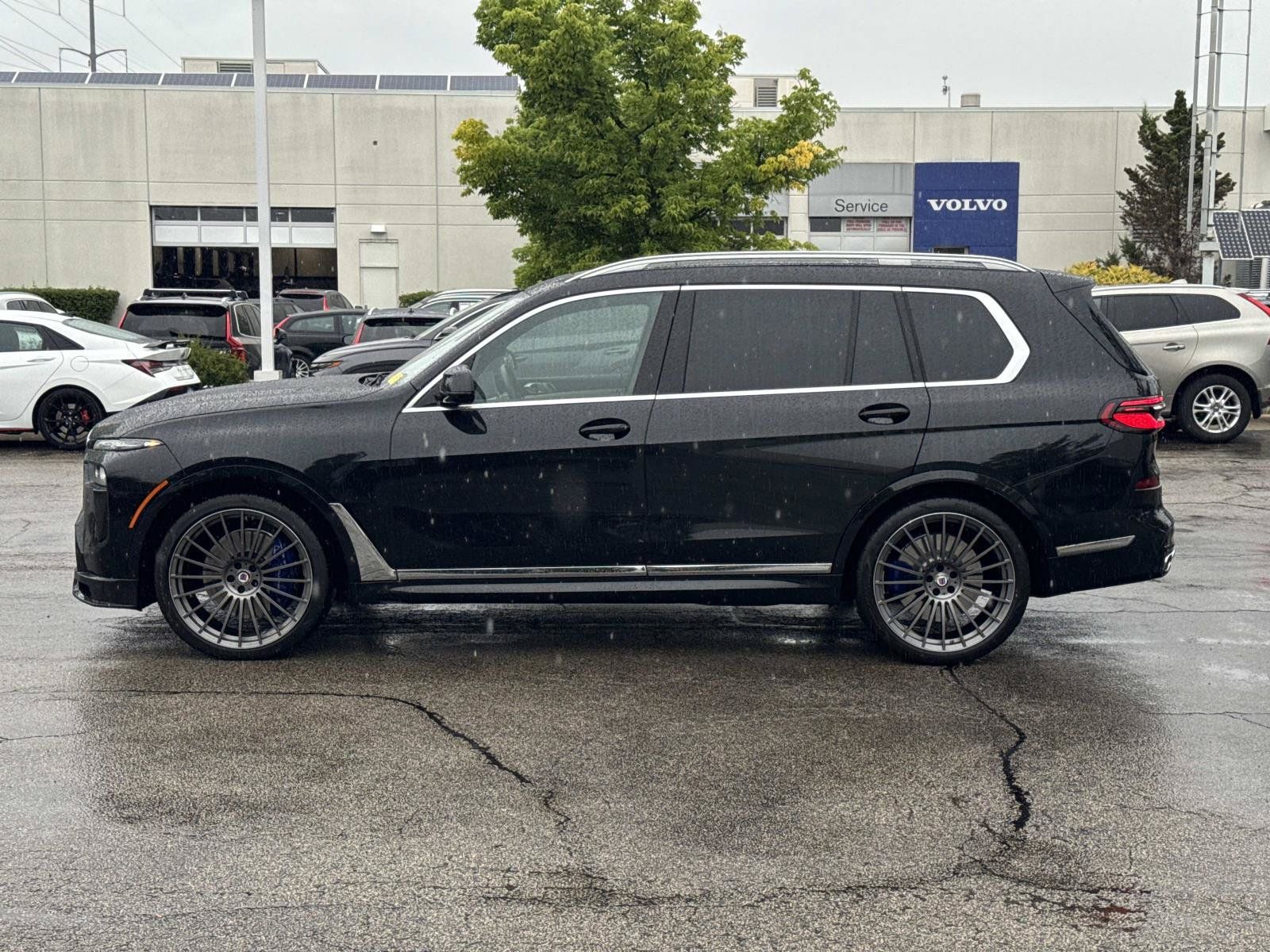 Certified 2025 BMW ALPINA XB7 AWD/4WD image 14