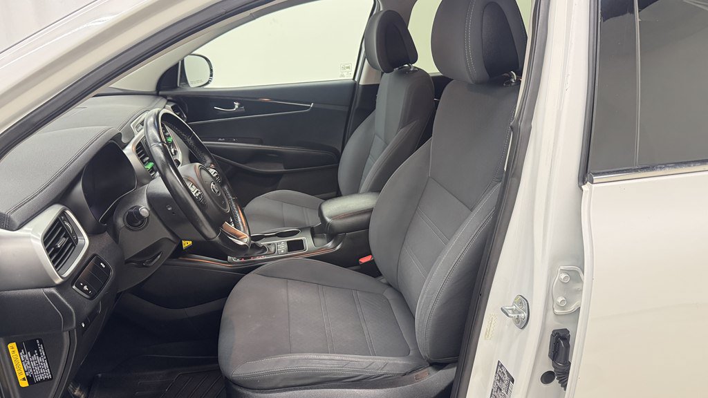 Used 2016 Kia Sorento AWD w/ LX Convenience Package image 16