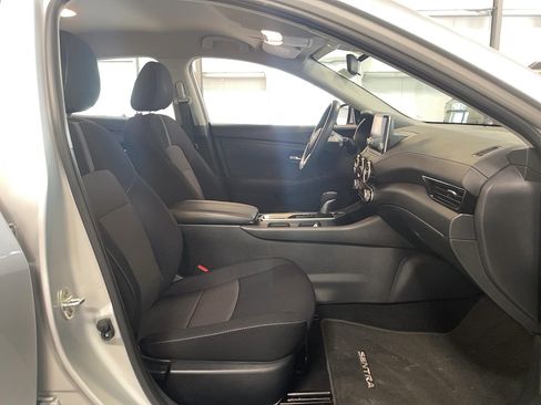 Used 2023 Nissan Sentra SV FWD image 8
