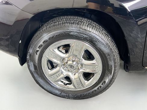 Used 2010 Toyota RAV4 2WD image 13